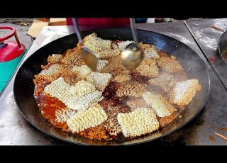 This Is The BEST Maggi Goreng Mamak In Malaysia Fried Noodle Malaysia Street Food Johor
