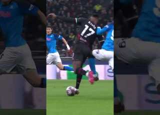 Rafael Leão Run From His Own Half
