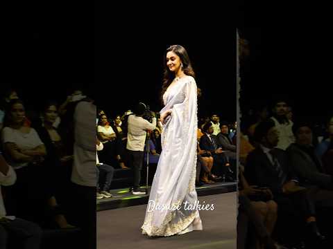 Movie Heroine At Ramp Walk Show2026 Trendingshorts