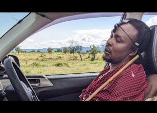 Mbuni Azua Kizaazaa Mbugani Masai Abaki Mdomo Wazi Funny Comedy Duet