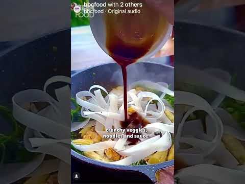 Pad See Ew Follow Me For More Easy Thai Recipes Or Check IG Easy Thaifood Eatwithme