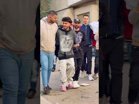 والحرس كانو بينها وبينيدي على ياما في السجون مظاليم