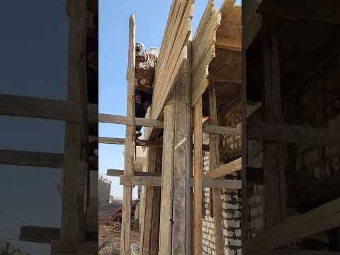 نجار مسلح مذهل جدا نجار مسلح مذهل جدا