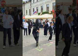  LITTLE GIRL DANCING TUZELITY TEACHING SHUFFLE