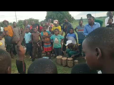 Malenga Wa Ngoma Za Asili