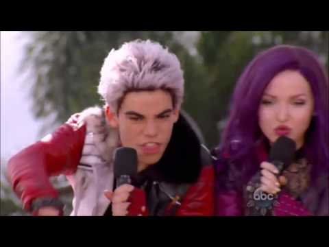 Descendants Dove Cameron Sofia Carson Booboo Stewart And Cameron Boyce Rotten To The Core