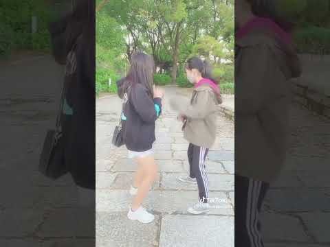 TikTok 腰振りダンス Shorts Tiktok