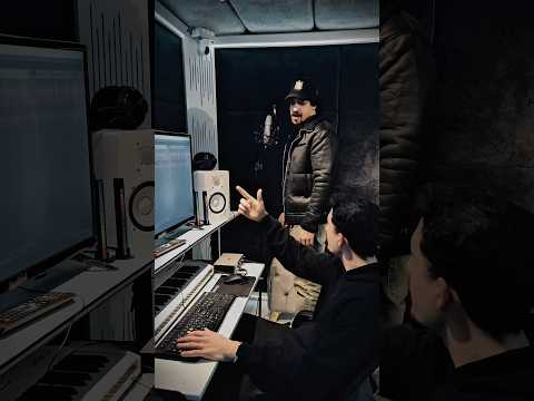 مفيش بت بتملى عينيا كريم المهدي عبده سيطره مفيش بت بتملى عينيا Explore Viral