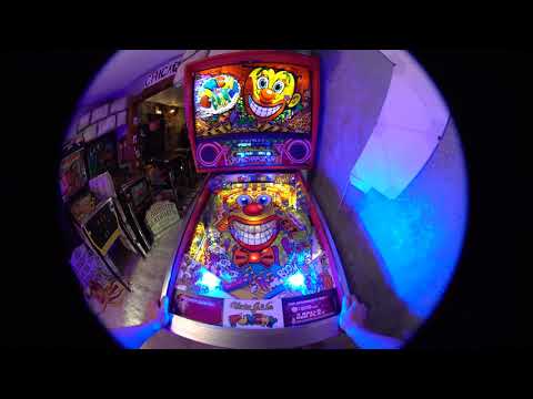 Super Wide Angle Pinball Punchy The Clown