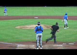 Charlie Szykowny 2b V Akron