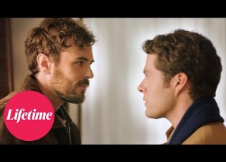  Lifetime Movie Moment Saving Christmas Can Be Pretty Romantic The Christmas Setup Lifetime