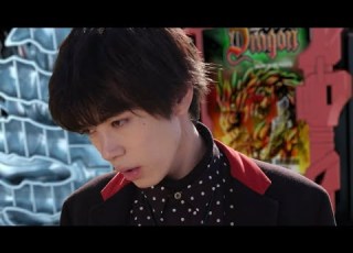 仮面ライダーセイバー プリミティブドラゴン初変身シーン