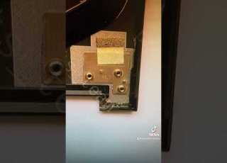  The Lenovo Yoga Is A Terrible Laptop Shorts Tech Laptop Lenovo Diy Computer
