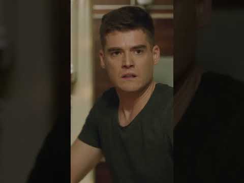 أحرقنا المنزل مرة أخرى أثناء الطبخ المحارب Shorts