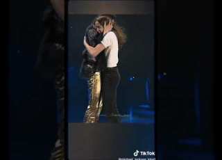  MICHAEL JACKSON ROMANTIC MOMENTS WITH FAN PART3