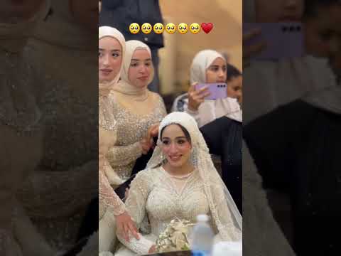 عاوزه تسيبيني ياحبيبه دا انا مليش غيرك