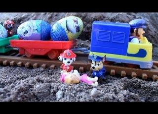 PAW PATROL And The GIANT SURPRISE EGG TRAIN Paw Patrol UNBOXING
