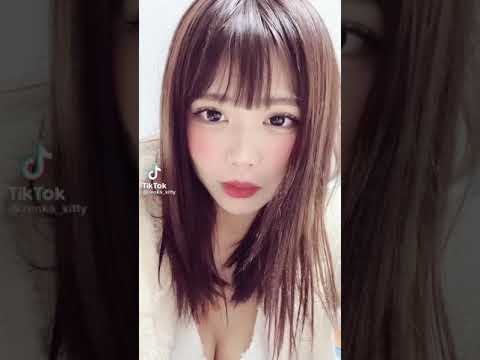 巨乳美女ちゃん