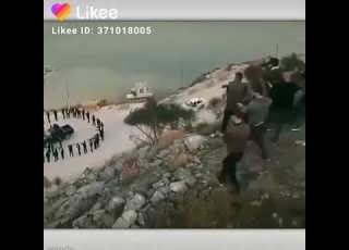 عندي اخ في ضيقه