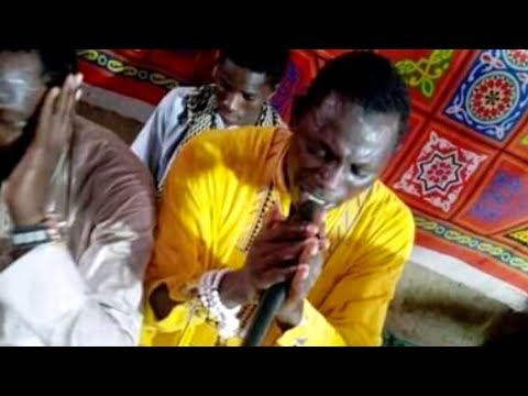 A Sajida Nasidi Maitakare A Manxon Allah S A W Yana Majalisi