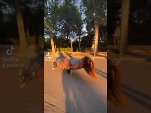 سكيت احترف بنت عمر 12 تلعب سكيت メ