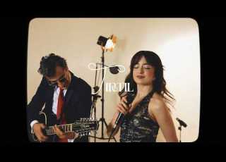 Ayna Melis Fis Tırtıl Official Lyric Video
