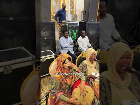 زبيدة الإنقاذ تشعل الساحة بأغنية يا بلالي ليل ليلينا أداء بالدلوكة وإحساس سوداني أصيل