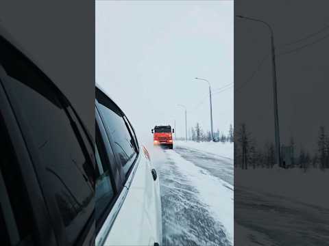 ямал россия лимбяяха коротчаево бензовоз камаз вездеход север зима зима бездорожье