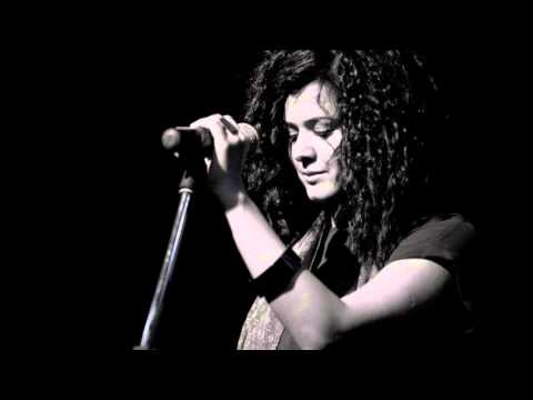 Dina El Wedidi دينا الوديدى الخرافة