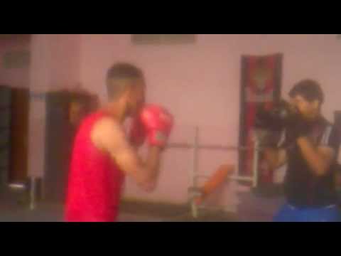 تمرين الملاكم علي سامي مراوان ابطال العراق Mp4
