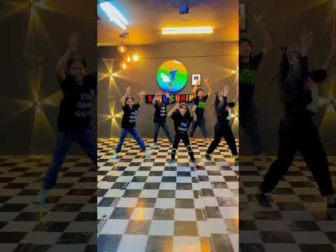 Main Nikla Gaddi Leke Song Choreography Gaddar 2 Sunny Deol Dance Performance Trend Viral Main Nikla Gaddi Leke Song Choreography Gaddar 2 Sunny Deol Dance Performance Trend Viral