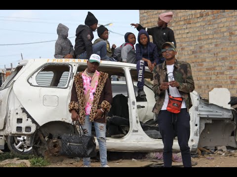 Bob Quira MASOUJA Official Video Feat Mhani Black