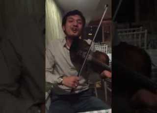  Ağlamışım Gülmüşüm Senin Umurunda Mı