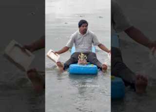 Small Ganesh Visarjan At Tankbund Ganpati Ganesh Nimajjanam Ganpatibappamorya Ganpati Visarjan