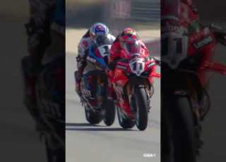  STUNNING Battle Between Toprak Razgatlioglu And Nicolo Bulega 2025 AragonWorldSBK
