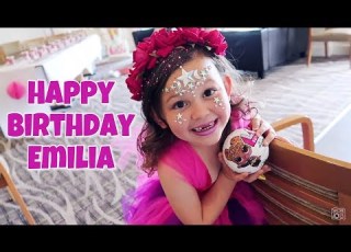  Emilia Sacconejoly Six Years