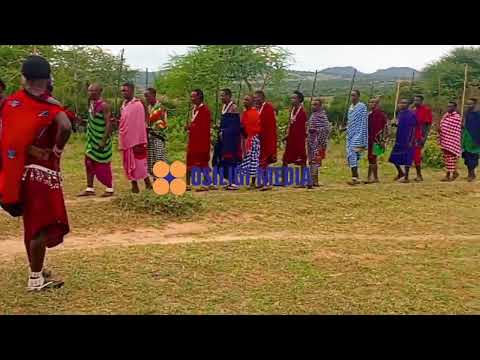 Hawa Ndio Morani Wa Kimasai Wakiingia Katika Boma La Kutahiri Layon