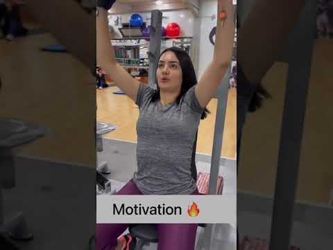 بشرى عقبي تمارس الرياضة