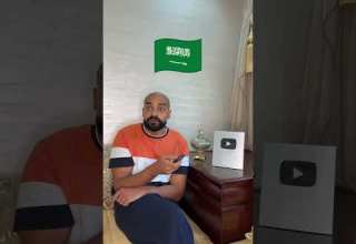 تابعوني ضحك