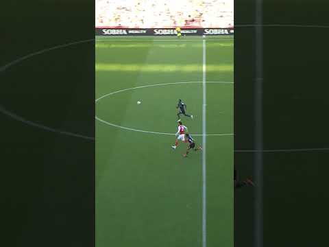 SPEEDY ARSENAL GOAL VS ATHLETIC CLUB