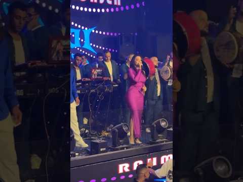 رحمة محسن تول ع النادي الليلي بأغنية قلبي لك سهرة نار من أولها