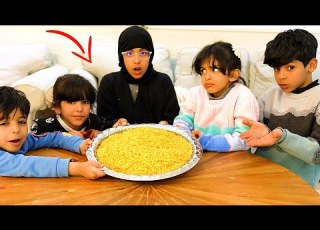 سارة تعزم صديقاتها على اكبر صحن اندومي
