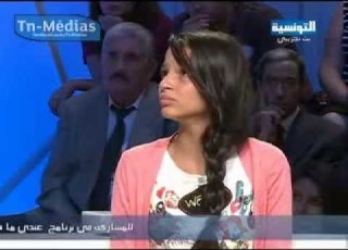 عندي منقلك لاول مرة تشوف امها
