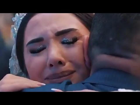 لحظة وداع العروسة لأهلها وفرحة العريس