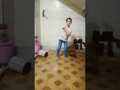 جلال اللي بتفتح علب يا قله ادب من اليوتيوب