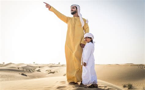 أنماط الملابس التقليدية الإماراتية