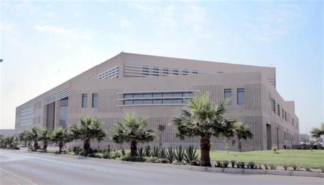 أهم المباني في جامعة الملك فهد للبترول والمعادن