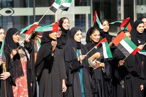 أود أن أهنئكم بيوم المرأة الإماراتية 2024، لكن ما تم تحقيقه يتسارع، والقيادة هي المبادرة والمهارات تتصاعد.  لقد كنت ولا تزال شريكًا أساسيًا ونشطًا في الأمة.  عملية البناء جزاكم الله التوفيق والنجاح.  فاطمة بنت مبارك