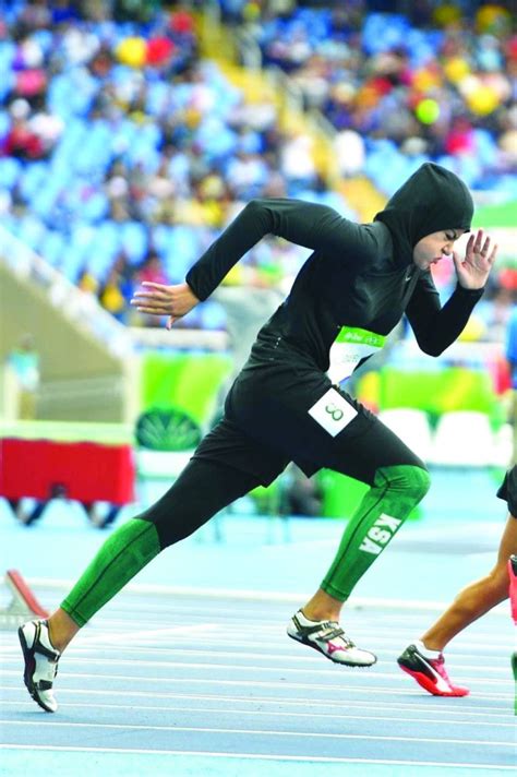 أول رياضية سعودية أولمبية تقرر ترك ملاعب الجري إلى الأبد وتحلم بالتجديف في طوكيو