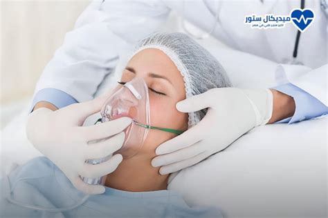 الإجراء الذي يتدفق فيه الهواء داخل وخارج رئتي المريض يسمى … اصطناعي؟